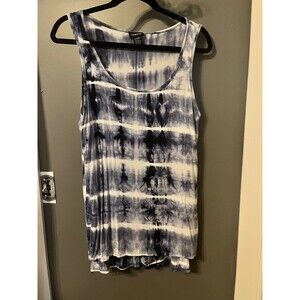 Torrid size 00 tunic blue tie dye tank top